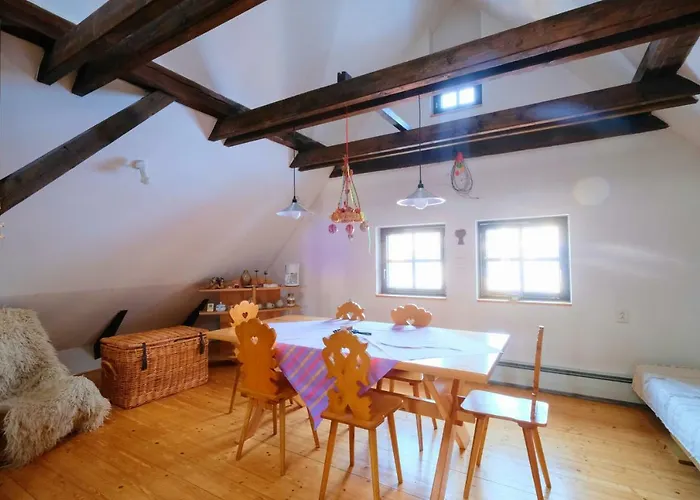 度假居 Na Frysave *